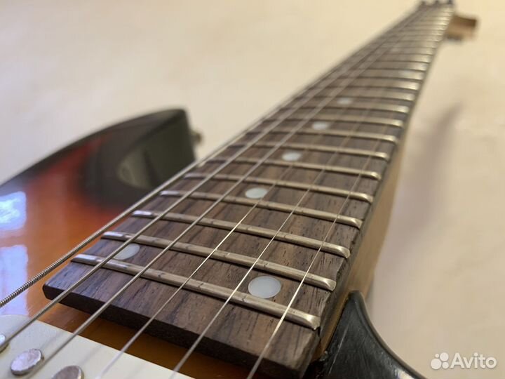 Электрогитара Ashtone ST-600 SB Custom
