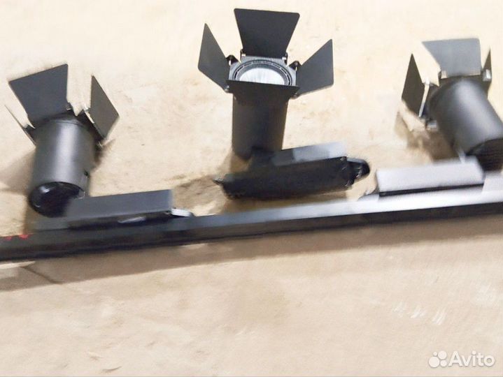 Трековый светильник Arte Lamp falenaa6720PL-1BK