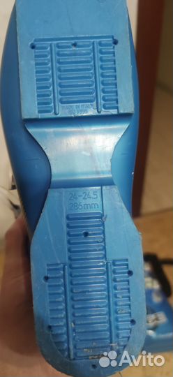 Горнолыжные ботинки lange