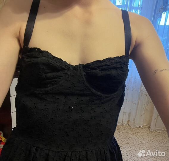 Платье ажурное длинное