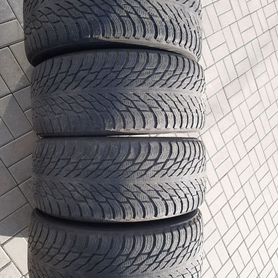 Nokian Tyres Hakkapeliitta R3 SUV 275/45 R20