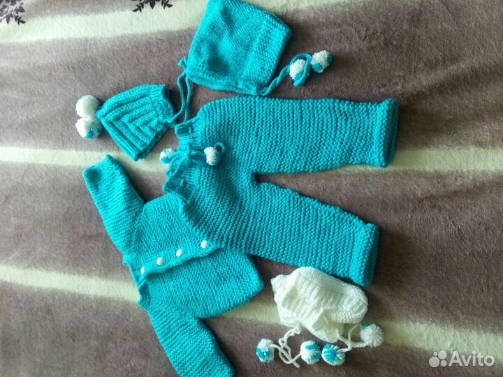 Вязаный комплект новый