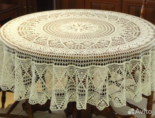 Скатерть ажурная ручной работы и Стриша из льна