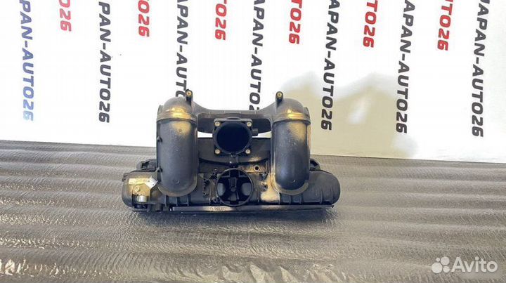 Коллектор впускной Bmw 5 Серия E60 2.5 AT