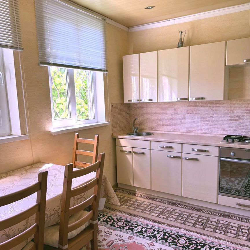 Дома, дачи, коттеджи 🏡 в Знамени Октября: купить, продать или