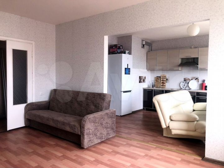 3-к. квартира, 79,5 м², 15/17 эт.