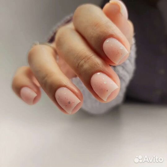 Маникюр/педикюр