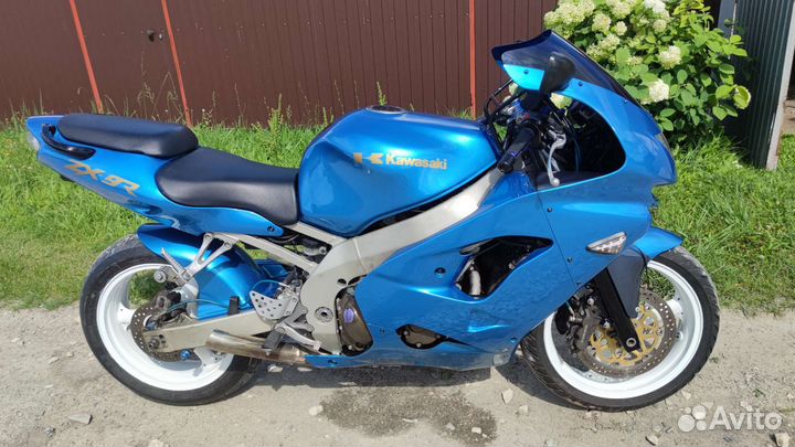 Kawasaki zx 9 r