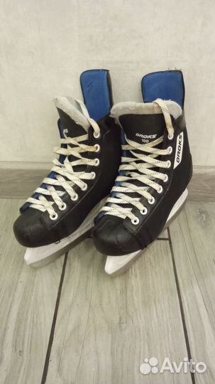 Коньки хоккейные размер 35-36