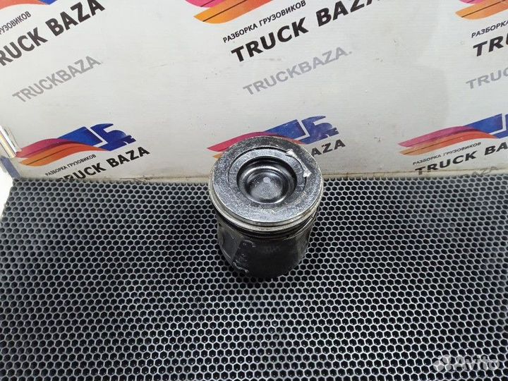 2996141 Поршень двс
