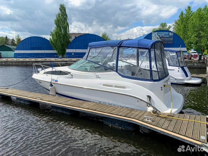 Круизный катер Bayliner 275