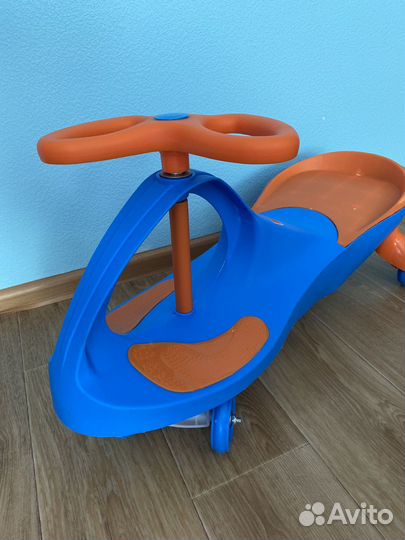 Машинка бибикар