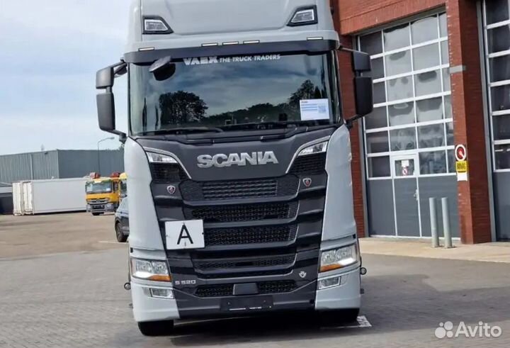 Pазбираем грузовик Scania 6 series с 2016