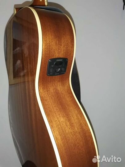 Акустическая гитара fender