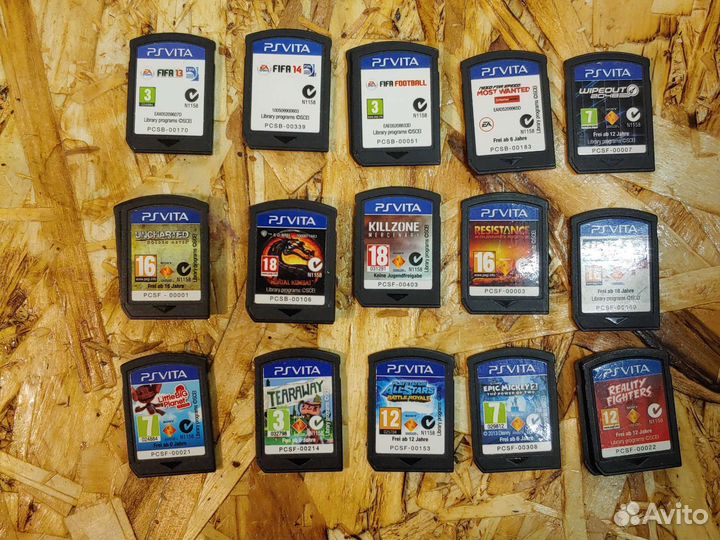 24 картриджа для ps vita и 2 для Nintendo switch