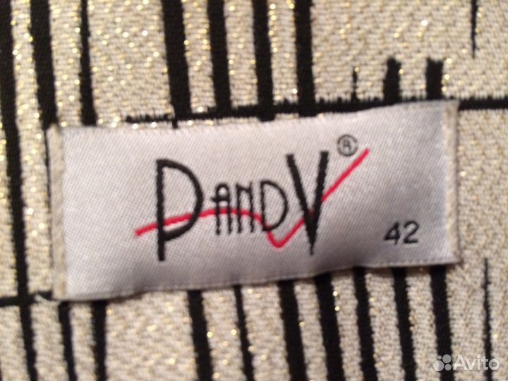 Продам костюм в хорошем состоянии