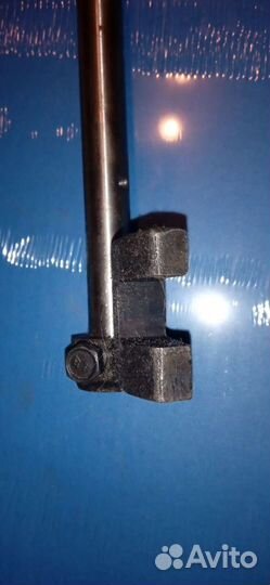 Шток вилки 5передачи и заднего хода Нива / 2105-07