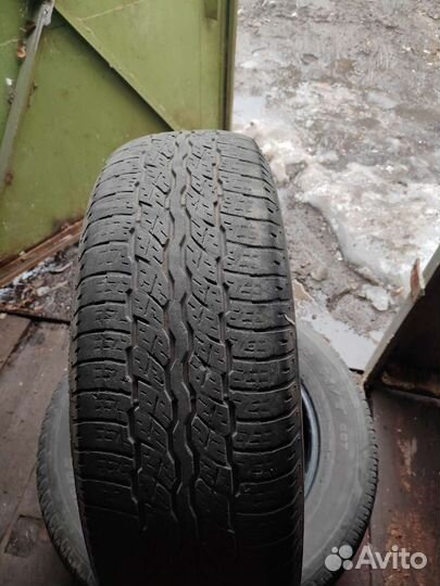 Bridgestone Dueler H/T 687 225/65 R17