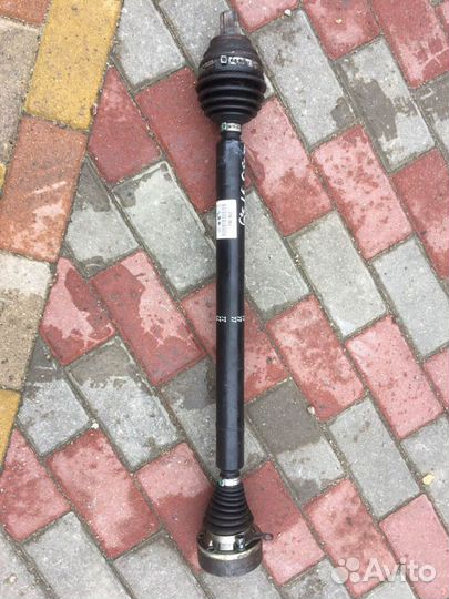 Привод Правый 1.2 1.4 TSi Гольф Кадди Октавия МКПП