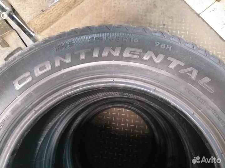 Continental CrossContact LX25 215/65 R16 98H