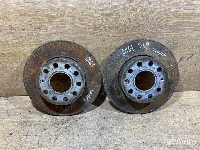 Комплект задних тормозных дисков VW Caddy 3 D161