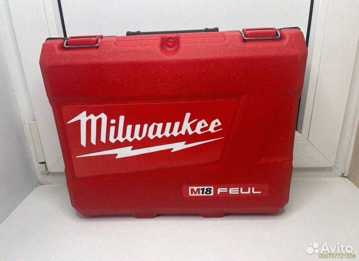 Мощный шуруповерт