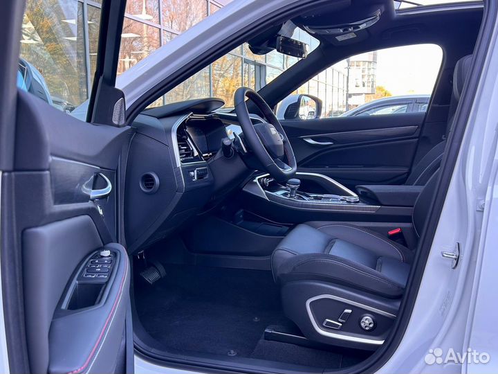 Geely Tugella 2.0 AT, 2024