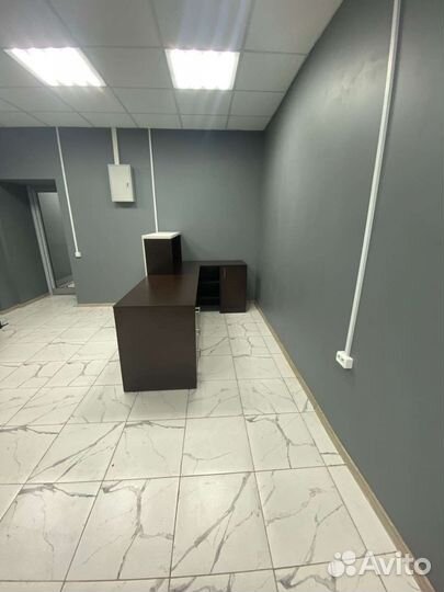 Стойка ресепшн, новая