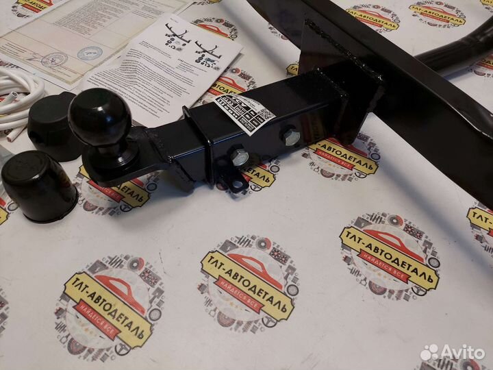 Фаркоп на Ниву Шевроле, Ниву Тревел