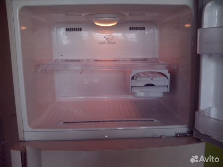 Холодильник Samsung No Frost RT57eanb