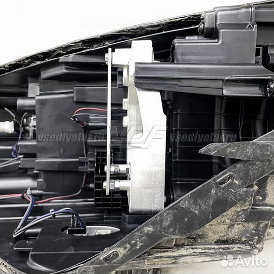 Переходные рамки для замены линз в фарах Hyundai G