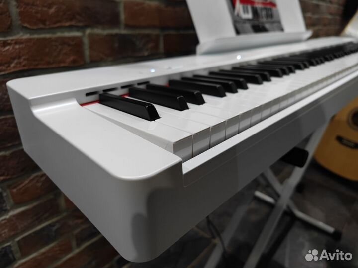 Цифровое Пианино Yamaha P-225 (Новинка)