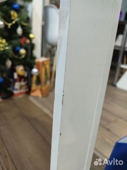 Стол обеденный