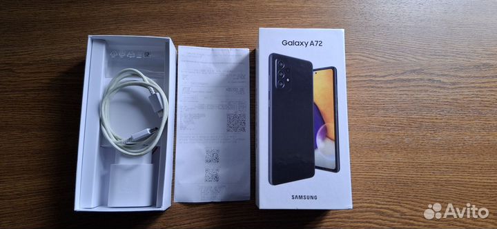 Samsung Galaxy A72, 8/256 ГБ