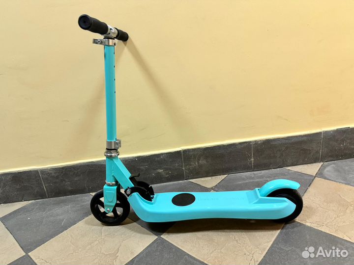 Электросамокат детский Booster Scooter