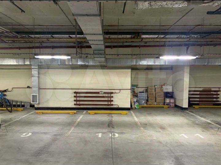 Машиноместо, 18 м²