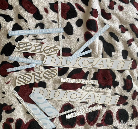 Комплект наклеек Dukati