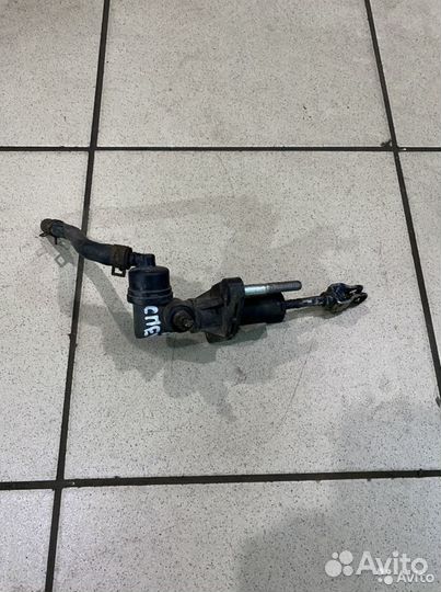 Цилиндр сцепления главный Kia Spectra