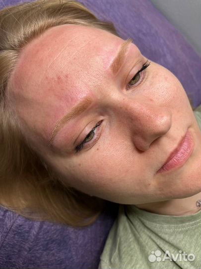 Модель на перманентный макияж удаление