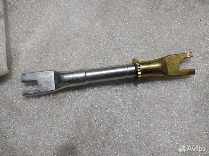 Планка регулировки задних колодок Альмера Классик