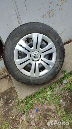 Зимние колёса 215/60 r16