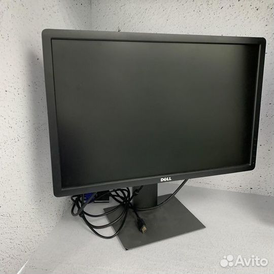 Монитор dell P2213