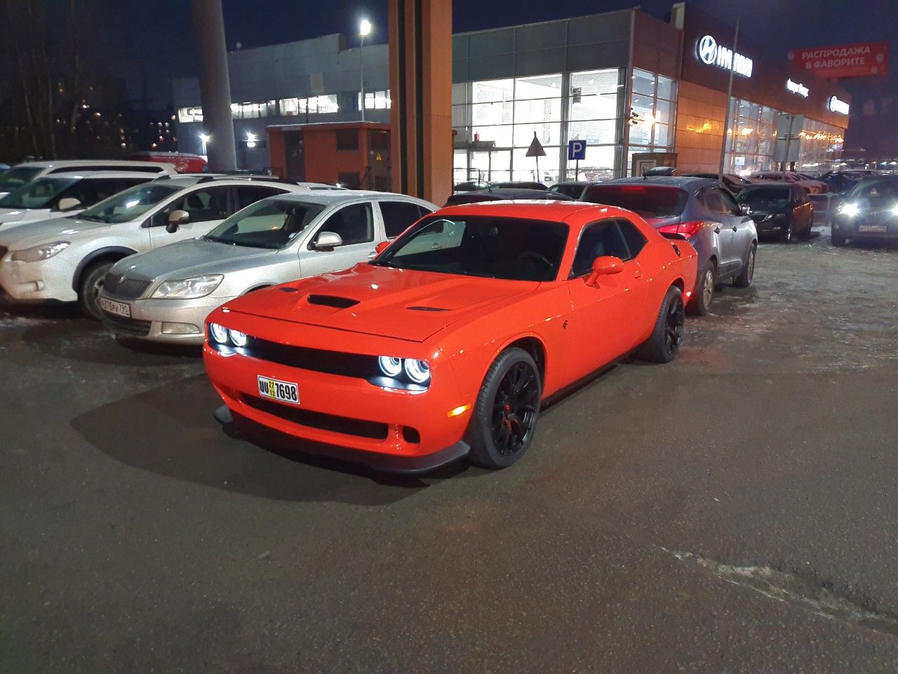 Dodge Challenger: фото владельца