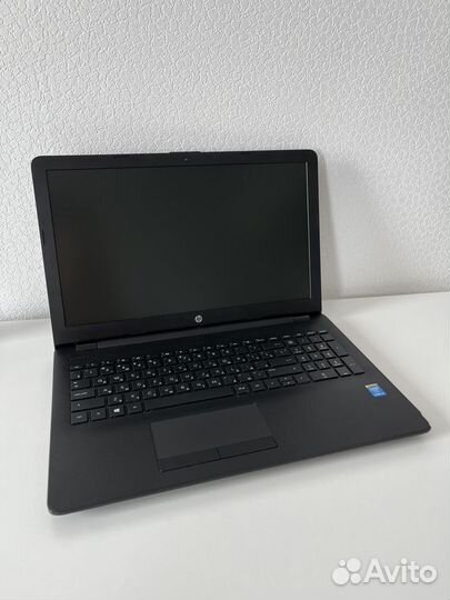 Ноутбук HP 15-bs150ur (HD) i3 5005U 15.6