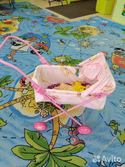 Коляска с пупсом