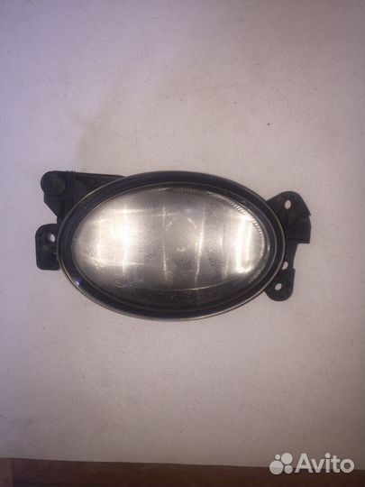 Mercedes E-class W211 противотуманная фара