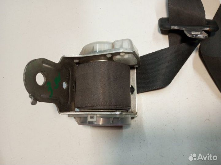 Ремень безопасности задний левый Mitsubishi Lancer