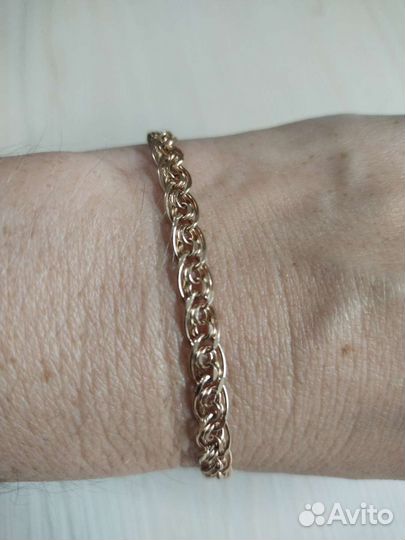 Золотой браслет