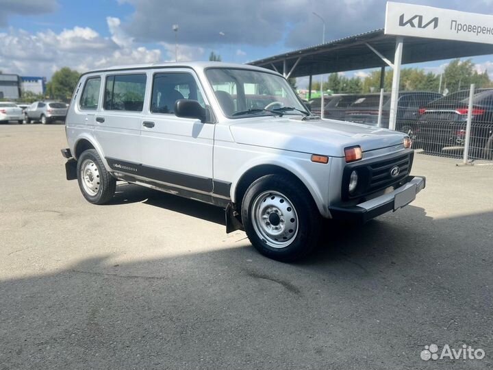 LADA 4x4 (Нива) 1.7 МТ, 2017, 105 000 км