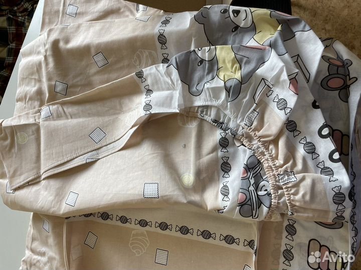 Белье с натяжной простынью 60*120